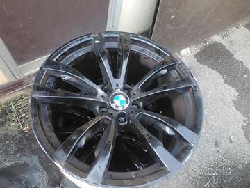 Cerchioni BMW M, da rettificare 