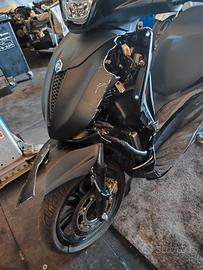 Piaggio Beverly 