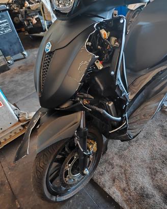 Piaggio Beverly 