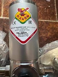 Pompa olio pneumatica