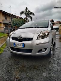 TOYOTA YARIS 1.3 BENZINA