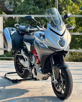 MV Agusta Turismo Veloce 800
