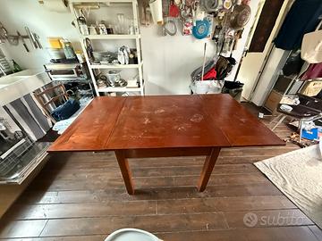 Tavolo romagnolo made in Viserba