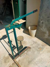 vecchia imbottigliatrice 