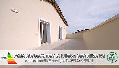 PRESTIGIOSO ATTICO IN VILLA DI NUOVA COSTRUZIONE