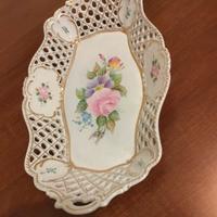 cesto, centrotavola  in porcellana 