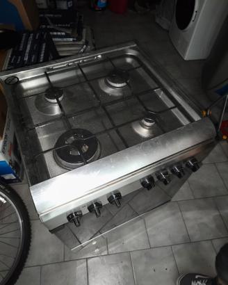 IDESIT  cucinetta con forno auroventilati