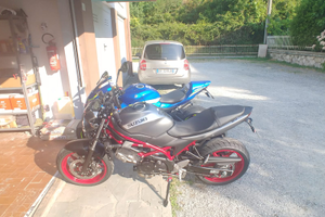 Suzuki SV 650 Nuovo di zecca 1100 km