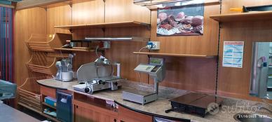 Scaffalatura legno + lavapavimenti