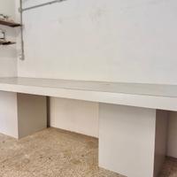 Tavolo da garage/lavoro ampio e spazioso