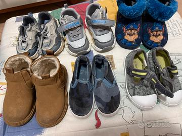 Lotto scarpe bambino numeri 21-23