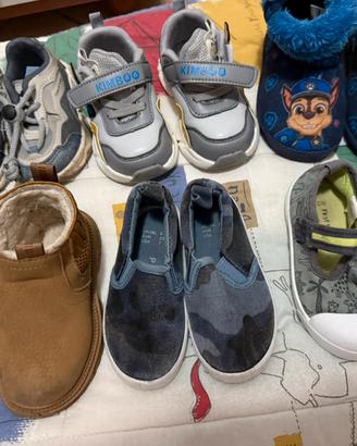 Lotto scarpe bambino numeri 21-23