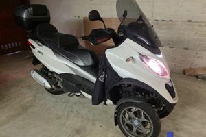Piaggio MP3 usato pochissimo 300cc ie del 2016