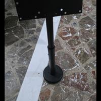 staffa tv da soffitto  