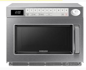Forno a microonde professionista