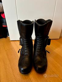 Stivali Alpinestars Racing Ahead neri nuovi