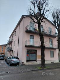 Negozio - ufficio Podenzano centralissimo