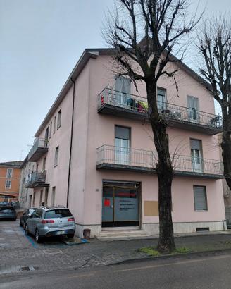 Negozio - ufficio Podenzano centralissimo