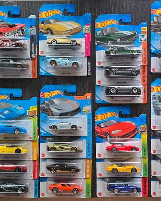 Lotto Hot Wheels 42 pezzi cardati