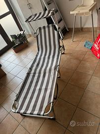 Sdraio a righe grigie