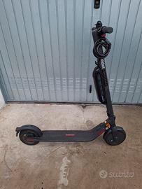 Monopattino Segway Ninebot e45e