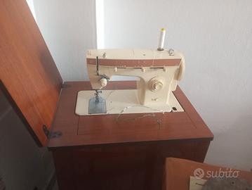 macchina da cucire 