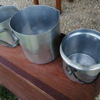 Contenitori in alluminio 