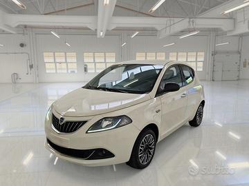 LANCIA YPSILON 1.0 FIREFLY 70 CV HYBRID GOLD 5 POR