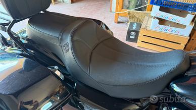 Sella Artigianale Harley Davidson