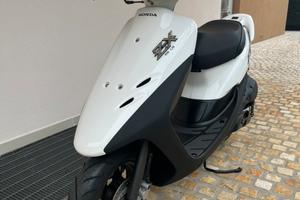 Honda dio zx