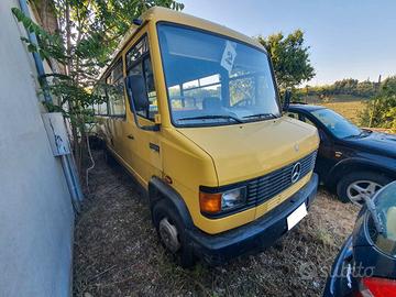 MERCEDES SCUOLABUS T2 709 D 35 Posti
