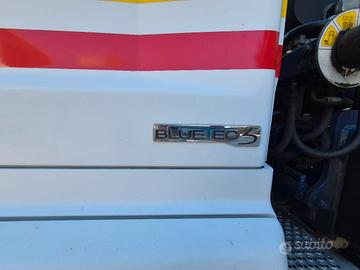 Mercedes Axor