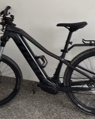 Bici elettrica E-MTB Trek Powerfly 4