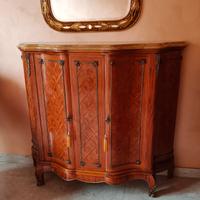 Mobile bar artigianale in stile classico 