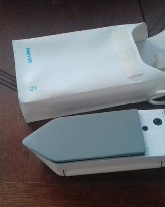 Ferro stiro Philips pieghevole da viaggio