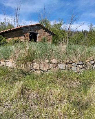 Terreno di 85 m² a Santa Fiora