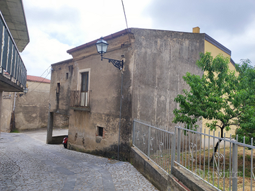 Palazzetto cielo terra