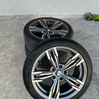 3 cerchi da 18” gommati