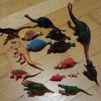 lotto dinosauri di plastica anni '70