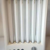 Lampada abbronzante perfettamente funzionante.