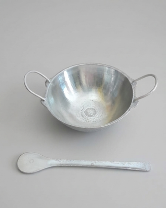 Set Ciotola Kadai con cucchiaio abbinato