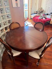 Set da pranzo tavolo rotondo in legno e 4 sedie