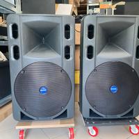 Casse MACKIE art500 passive