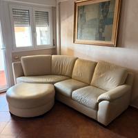 Divano angolare in pelle