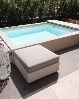 piscina  laghetto 