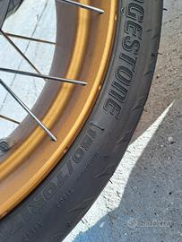 gomme moto ottime 80%