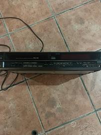 Videoregistratore HITACHI