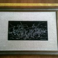 Graffito di G. Vezzani, set in vetro bugnato