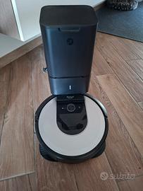 Robottino aspirapolvere