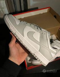 Nike Dunk Low Grigio e Bianco 42.5 Nuove